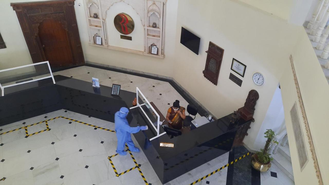 Ramada Khajuraho Hotel Kültér fotó