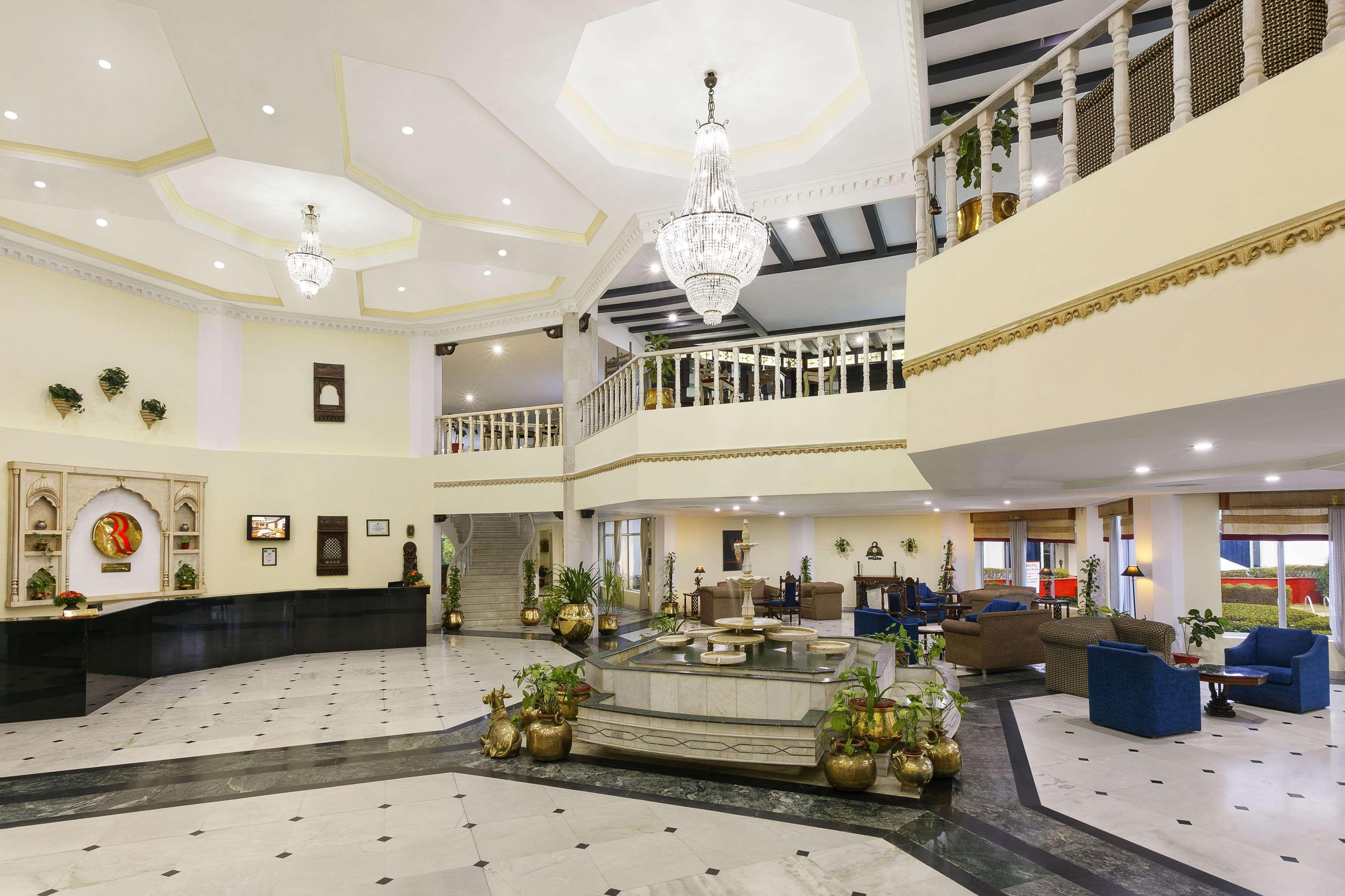 Ramada Khajuraho Hotel Kültér fotó