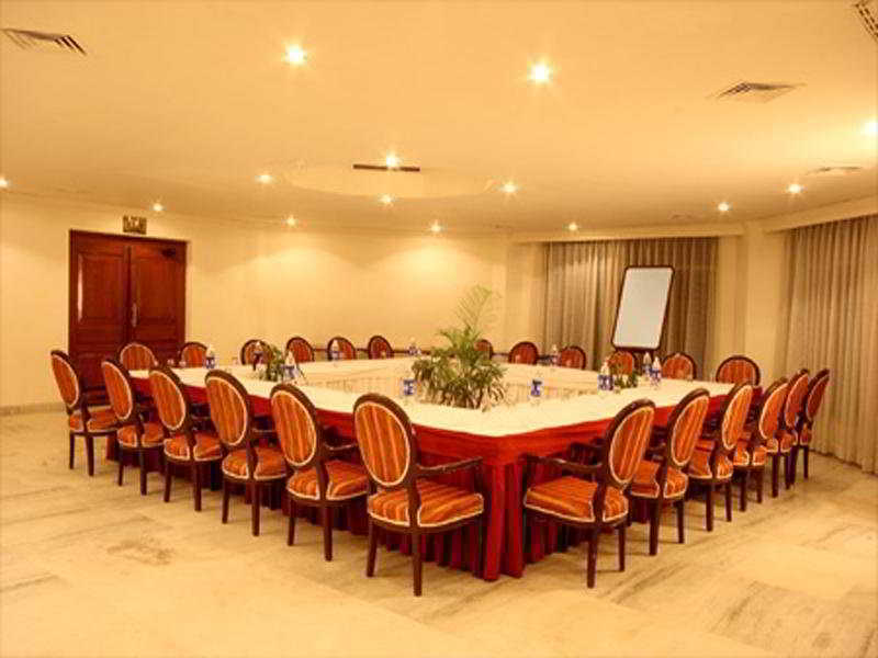 Ramada Khajuraho Hotel Kültér fotó