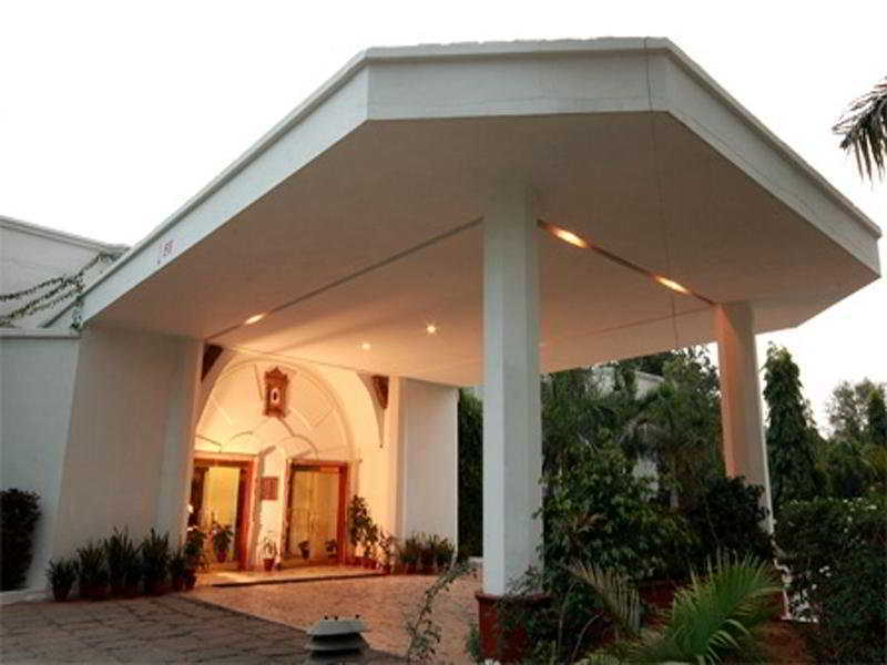Ramada Khajuraho Hotel Kültér fotó